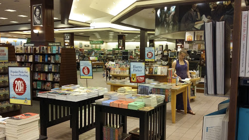 Book Store «Barnes & Noble», reviews and photos, 760 SE Maynard Rd, Cary, NC 27511, USA