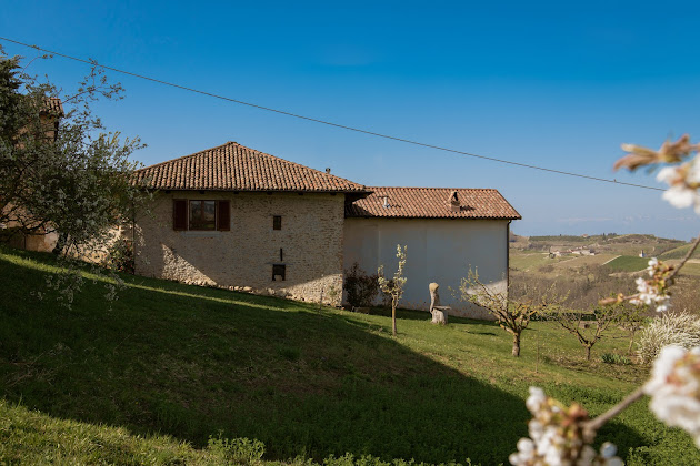 Photo Casa vacanza Cascina Nomade 12063 Dogliani