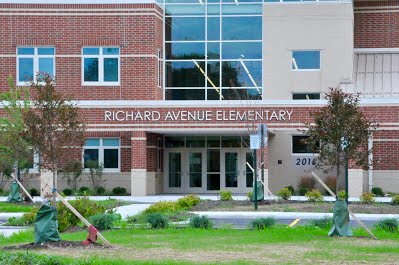 Richard Avenue Elementary School