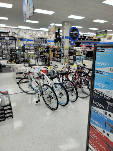 Sporting Goods Store «Big 5 Sporting Goods», reviews and photos, 4701 Century Blvd, Pittsburg, CA 94565, USA