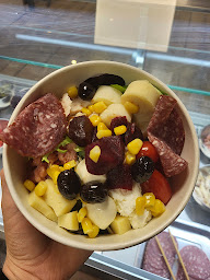 Photo n°26 de Bar a salades & couscous à Béziers ()