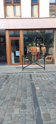 Milly & Stella Uccle