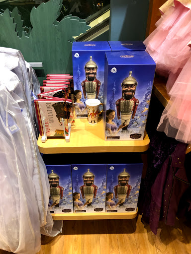 Toy Store «Disney Store», reviews and photos, 39 Stockton St, San Francisco, CA 94108, USA