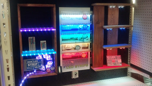 Electronic Parts Supplier «Vetco Electronics», reviews and photos, 12718 Northup Way #100, Bellevue, WA 98005, USA