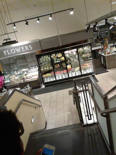 Grocery Store «Metropolitan Market Sand Point», reviews and photos, 5250 40th Ave NE, Seattle, WA 98105, USA