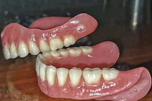Arvin Dental Clinic image