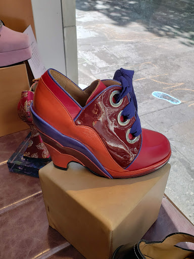 Shoe Store «John Fluevog Shoes», reviews and photos, 205 Pine St, Seattle, WA 98101, USA