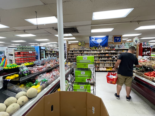 Grocery Store «Piggly Wiggly Hilton Head», reviews and photos, 1 N Forest Beach Dr, Hilton Head Island, SC 29928, USA