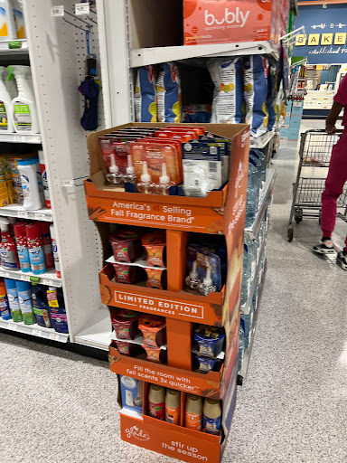 Supermarket «Publix Super Market at Cheshire Square», reviews and photos, 2325 Cheshire Bridge Rd NE, Atlanta, GA 30324, USA