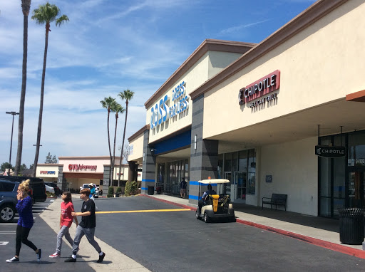 Clothing Store «Ross Dress for Less», reviews and photos, 940 N Western Ave, San Pedro, CA 90732, USA