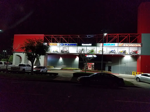 Motorsports Store «Del Amo Motorsports of Orange County», reviews and photos, 2401 Pullman St, Santa Ana, CA 92705, USA