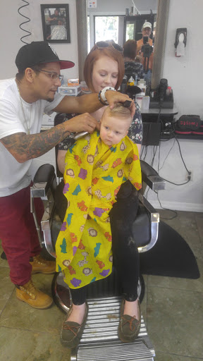 Beauty Salon «First Impressions Barbershop & Hair Salon», reviews and photos, 500 S Duncan Dr, Tavares, FL 32778, USA