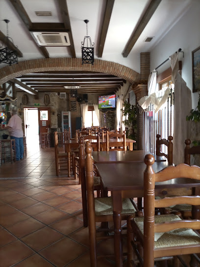 Bar Restaurante Cristina - Travesía Iglesia, 8, 10194 Monroy, Cáceres, Spain