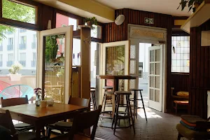 Helmholtz Café/Bar image