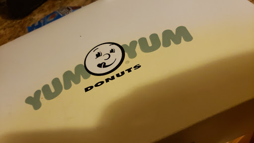 Donut Shop «Yum Yum Donuts», reviews and photos, 5454 Orangethorpe Ave, La Palma, CA 90623, USA