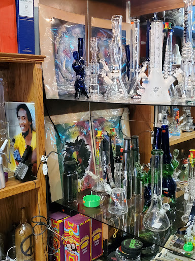 Tobacco Shop «Smoke Shop Mcallen», reviews and photos, 6624 N 10th St, McAllen, TX 78504, USA