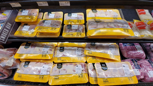 Grocery Store «Winn-Dixie», reviews and photos, 2519 McMullen Booth Rd #106, Clearwater, FL 33761, USA