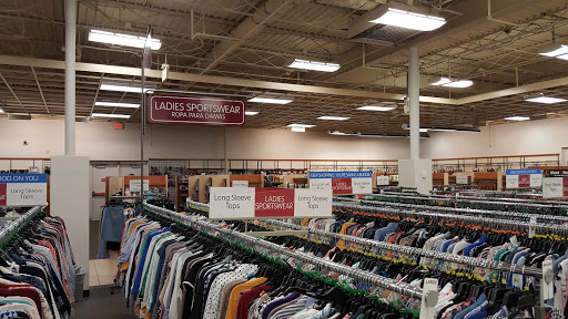 Clothing Store «Burlington Coat Factory», reviews and photos, 1 Padanaram Rd, Danbury, CT 06811, USA