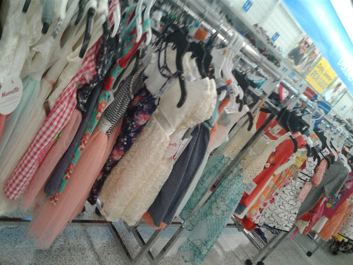 Clothing Store «Ross Dress for Less», reviews and photos, 1443 Dallas Hwy, Waxahachie, TX 75165, USA