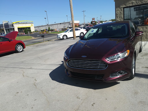 Used Car Dealer «Car-Mart of Bowling Green», reviews and photos, 1930 Russellville Rd, Bowling Green, KY 42101, USA