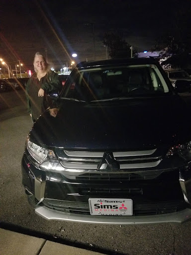 Mitsubishi Dealer «Sims Mitsubishi», reviews and photos, 2908 Medina Rd, Medina, OH 44256, USA