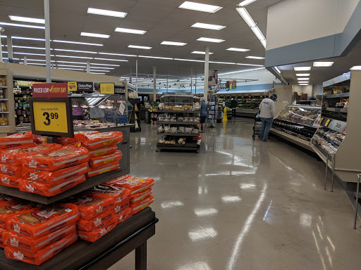 Grocery Store «Food Lion», reviews and photos, 1720 N Croatan Hwy, Kill Devil Hills, NC 27948, USA