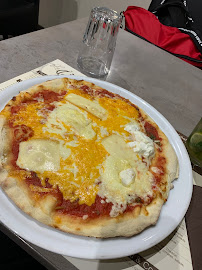 Pizza du Restaurant La Calabraise d'Erlon à Reims - n°7