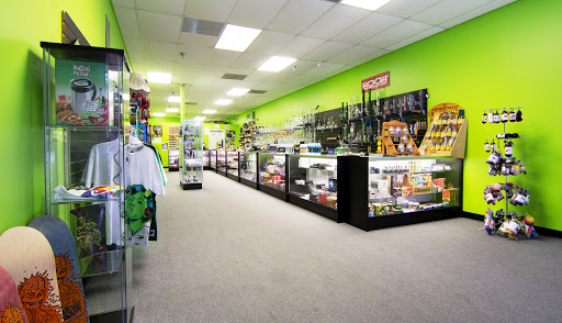 Tobacco Shop «Green Planet Smoke Shop», reviews and photos, 15325 Amberly Dr, Tampa, FL 33647, USA