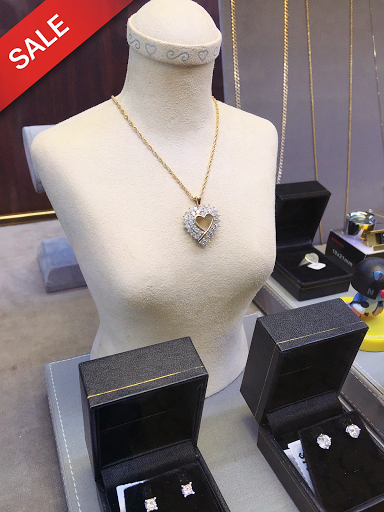 Pawn Shop «9 to 5 Pawn & Jewelry Co. [Casa de Empeño]», reviews and photos, 4714 Kirkwood Hwy, Wilmington, DE 19808, USA