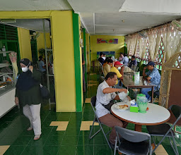 Warung Prasmanan photo