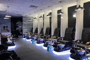 Serenity Nails Salon & Spa image