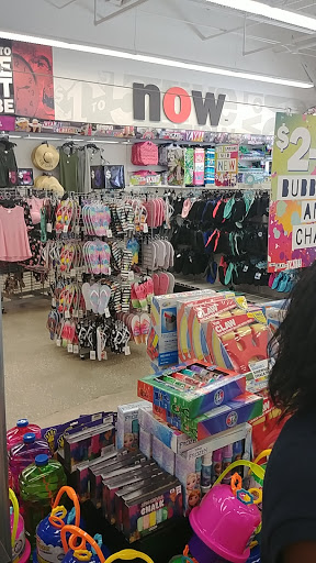 Variety Store «Five Below», reviews and photos, 15003 N Dale Mabry Hwy, Tampa, FL 33618, USA