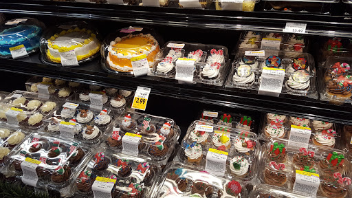 Grocery Store «Family Fresh Market», reviews and photos, 110 W 4th St, New Richmond, WI 54017, USA