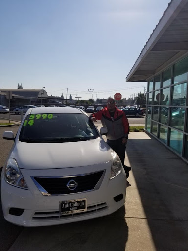 Used Car Dealer «Auto College», reviews and photos, 4909 N Blackstone Ave, Fresno, CA 93726, USA