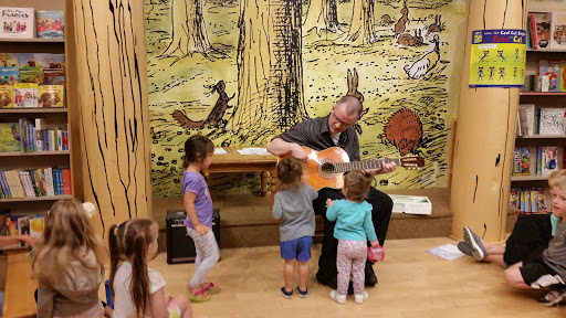 Book Store «Barnes & Noble», reviews and photos, 1738 Hill Rd N, Pickerington, OH 43147, USA