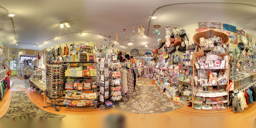 Gift Shop «Silver Spider», reviews and photos, 117 1/2 1st St NW, Mt Vernon, IA 52314, USA