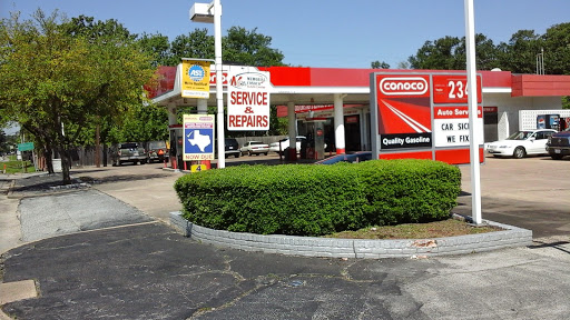 Auto Repair Shop «Memorial Conoco Car Care», reviews and photos, 13202 Memorial Dr, Houston, TX 77079, USA