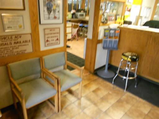 Auto Body Shop «Auto Fixit Body Shop Inc», reviews and photos, 805 Ottawa Ave NW, Grand Rapids, MI 49503, USA