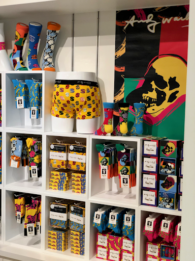 Gift Shop «SFMOMA Museum Store», reviews and photos, 151 3rd St, San Francisco, CA 94103, USA