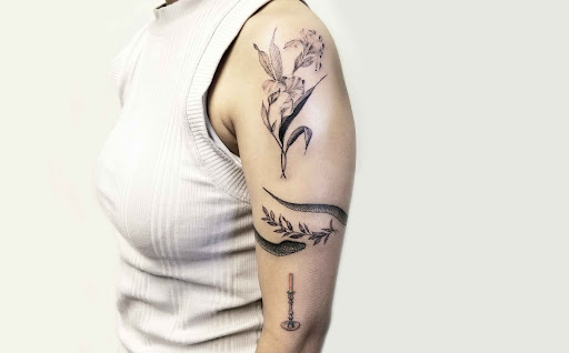 Explore belly button tattoo ideas, creative tattoo ideas in Sunnyvale, available at Greego tattoo