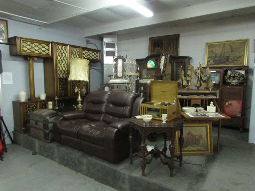 Auction House «Five Point Furniture & Auction», reviews and photos, 1125 New York Ave, St Cloud, FL 34769, USA