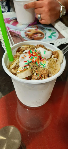 Qasre Yakh Ice Cream