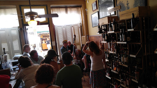 Wine Store «Market Wines», reviews and photos, 128 W Elder St, Cincinnati, OH 45202, USA