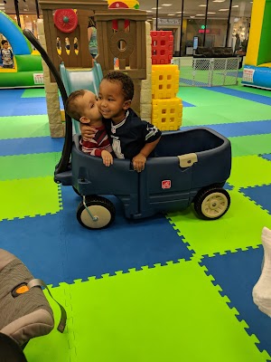 THE PLAYGROUND - photo 17
