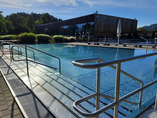Hallen- u. Freibad Stampfi - Spa