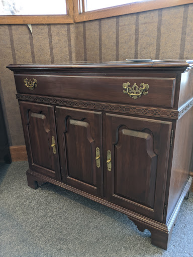 Consignment Shop «Furniture City Consignment», reviews and photos, 3555 Lake Eastbrook Blvd SE, Grand Rapids, MI 49546, USA