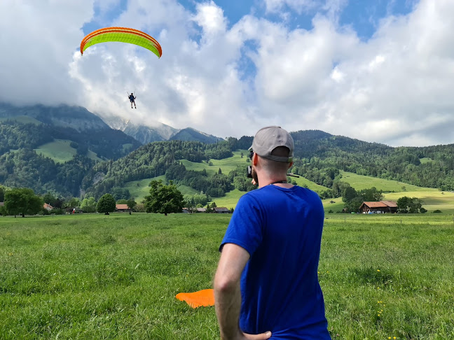 Rezensionen über Swissgliders Gleitschirmflugschule Thun in Thun - Schule