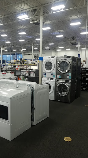 Electronics Store «Best Buy», reviews and photos, 4650 1st Ave NE, Cedar Rapids, IA 52402, USA
