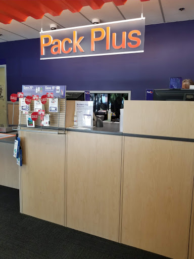 Shipping and Mailing Service «FedEx Office Ship Center», reviews and photos, 194 Francisco Ln #214, Fremont, CA 94539, USA