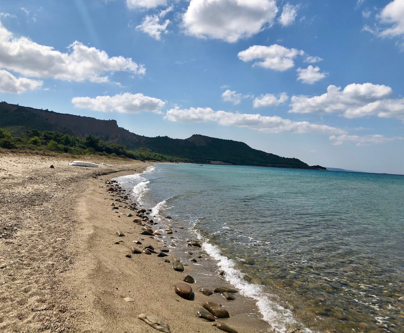 Kabatepe beach II'in fotoğrafı uzun koy ile birlikte